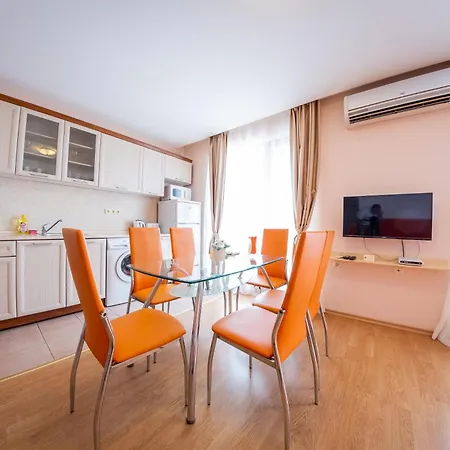 Апартамент Prestige - Full Board Свети Влас