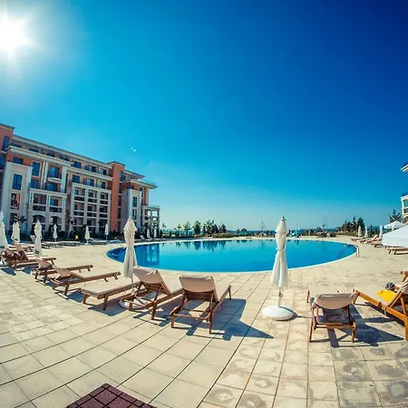 Prestige - Full Board Lägenhet Sveti Vlas