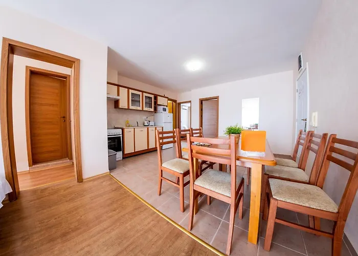 Apartman Prestige - Full Board *