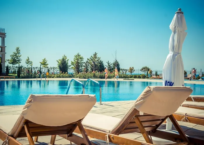 Prestige - Full Board Apartman Szveti Vlasz