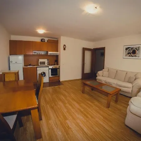 公寓 Prestige - Full Board