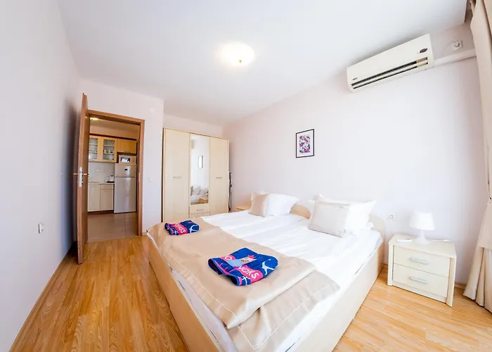 Apartman Prestige - Full Board Szveti Vlasz